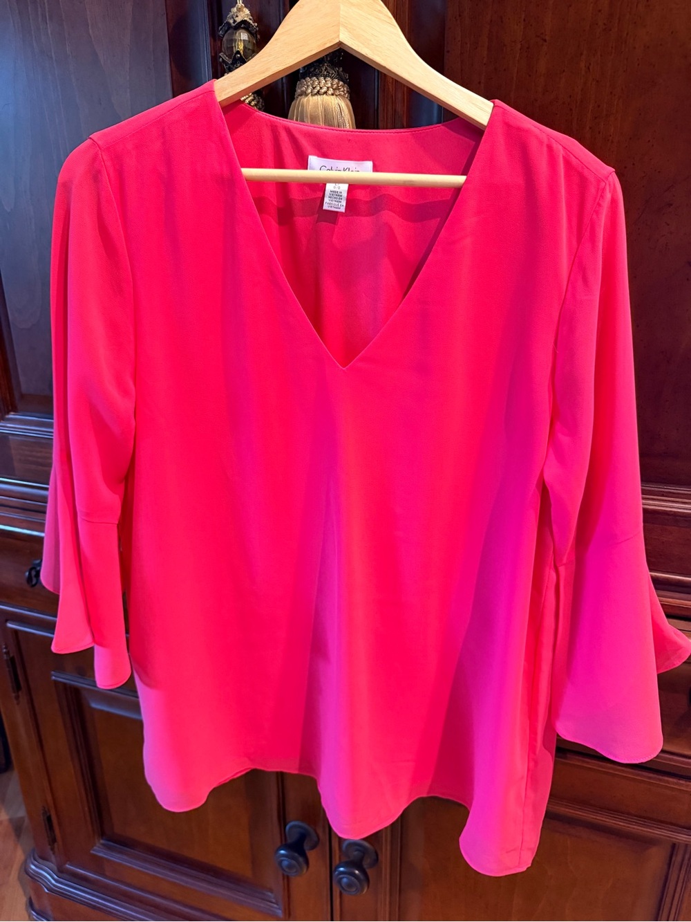 Calvin Klein Bright Pink V-Neck Bell Sleeve, Lightweight Blouse (Like New)
